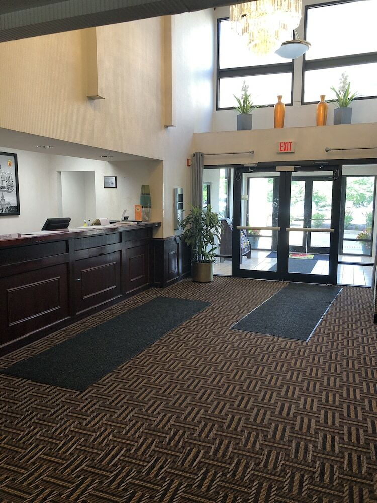 Motel Super 8 By Wyndham Aurora/naperville Area