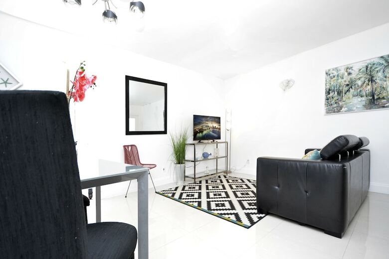 Aparthotel Brezza Di Mare