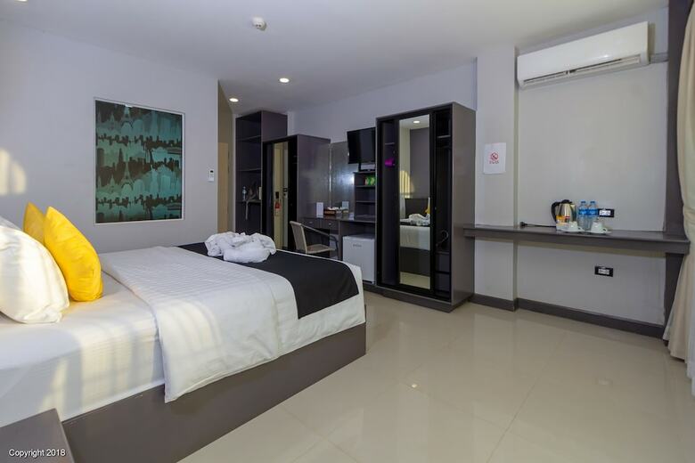 Modern Living Hotel