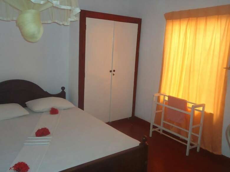 Hotel Nishan Surf Inn