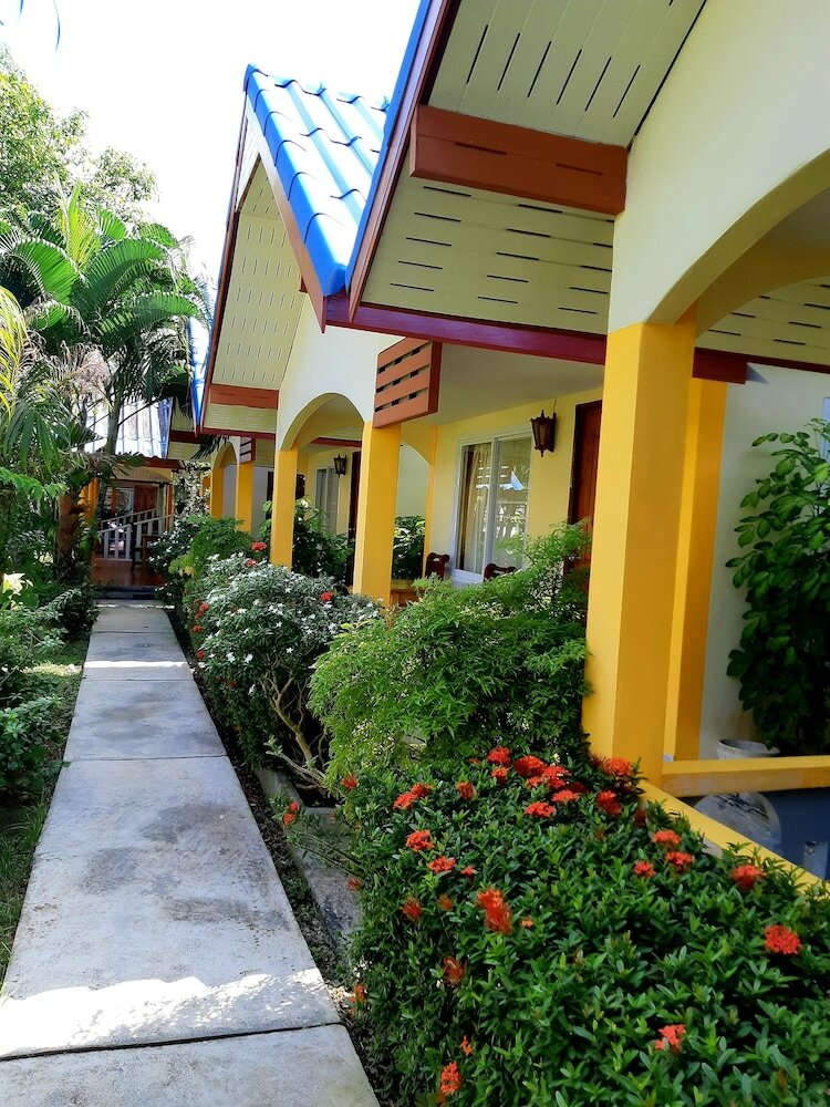 Hotel Lanta Together