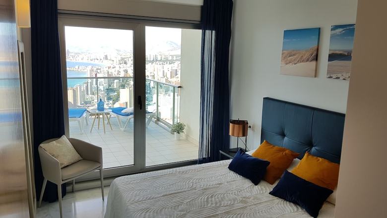 Apartamentos Benidorm Sky (Torre Lugano)