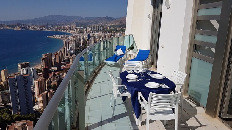 Apartamentos Benidorm Sky (Torre Lugano)
