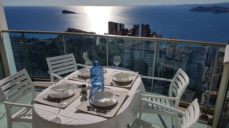 Apartamentos Benidorm Sky (Torre Lugano)