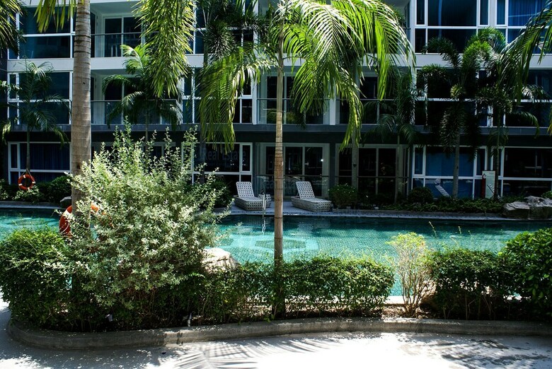 Centara Avenue Residence By Towers