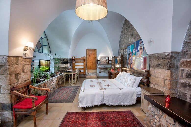 Hotel Pina Barosh Bnb