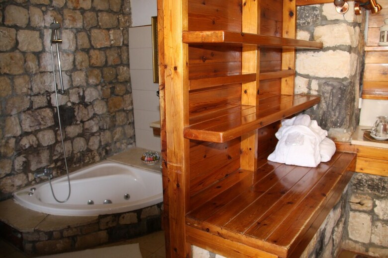 Hotel Pina Barosh Bnb