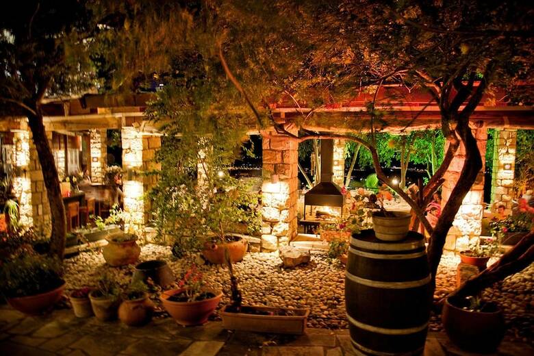 Hotel Pina Barosh Bnb