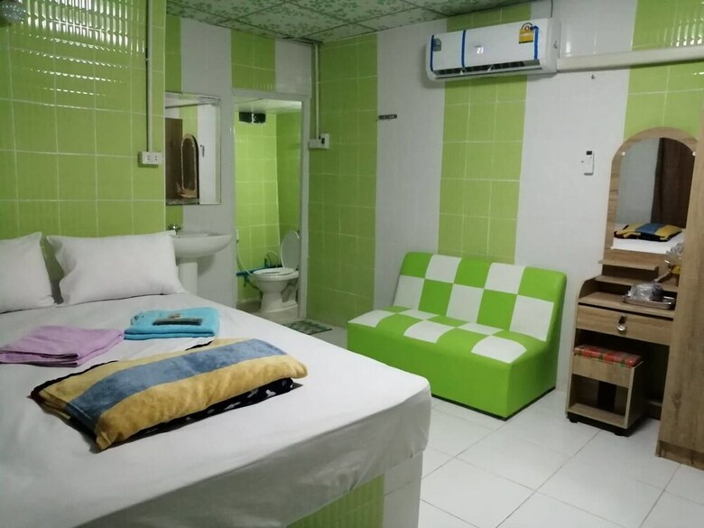 Hotel Kanjana Resort