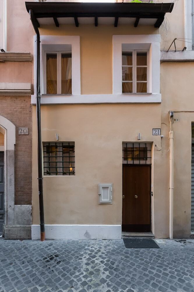 Apartamento Colonna Suite - Spanish Steps Suite & Spa