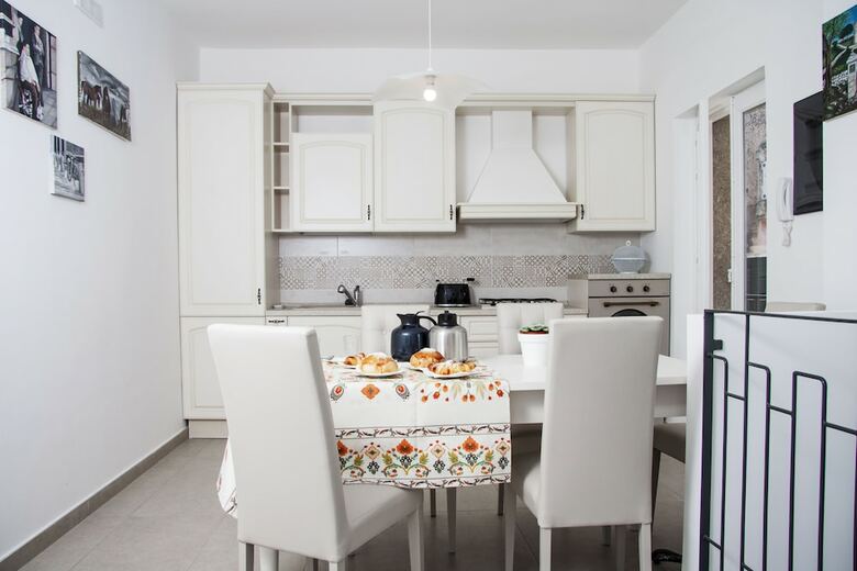 Bed & Breakfast Bfame - Cornice Barocca