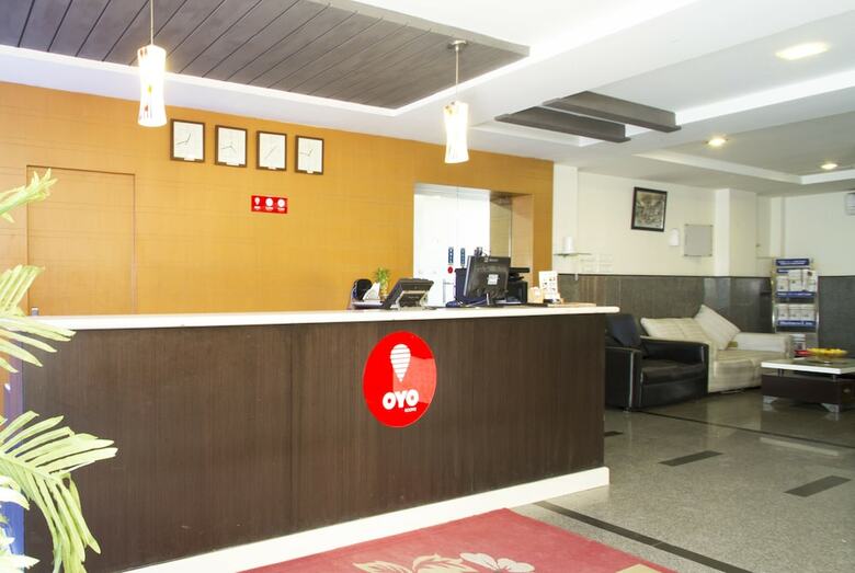 Hotel Oyo 4937 Near Dlf