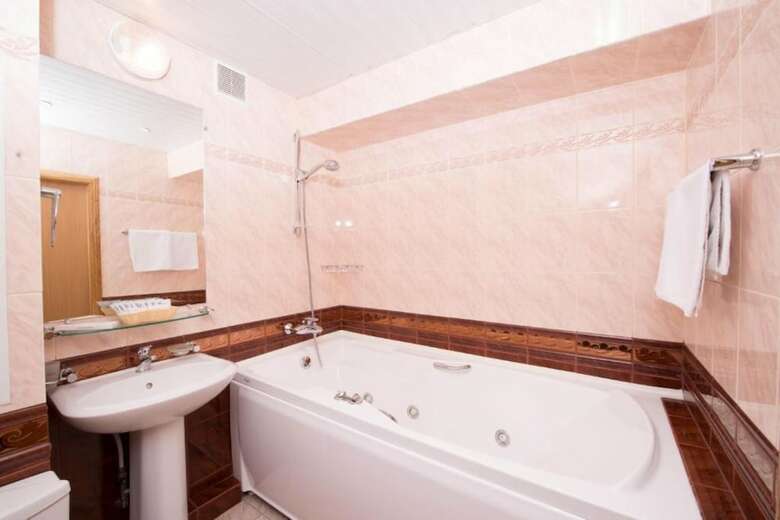Mosuz Center Hotel