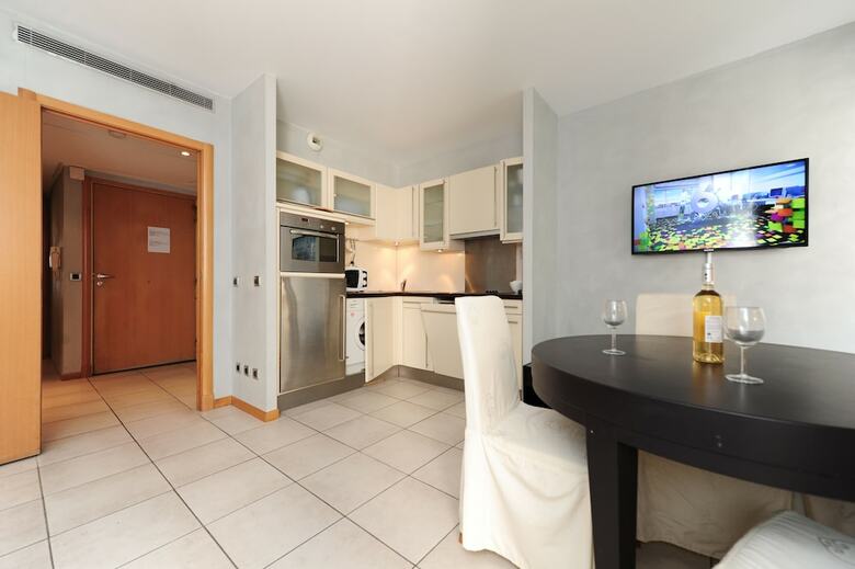 Apartamento Pavillon Riviera 1 Yourhosthelper