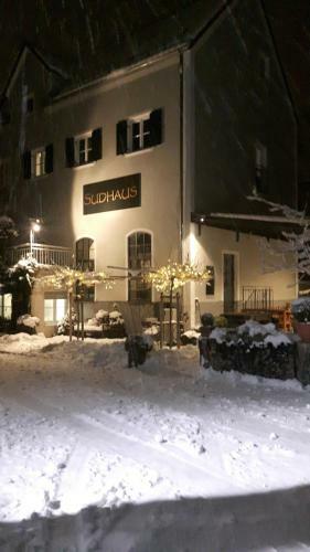 Hotel Gasthof Traubenbr�u
