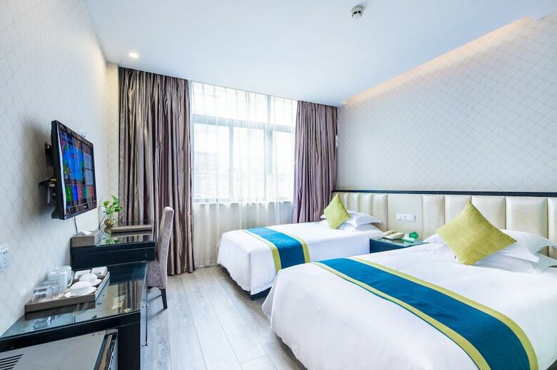 Lvgu Hotel Yiwu