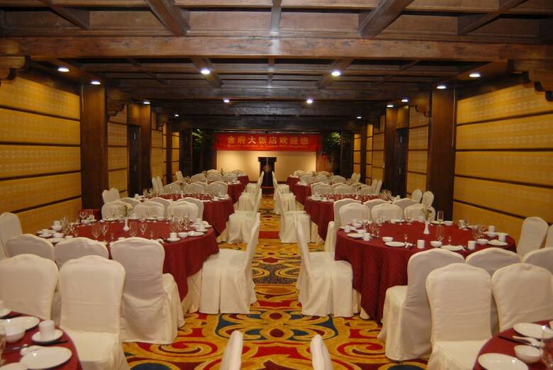 Hotel Lijiang Golden Path Hospitality