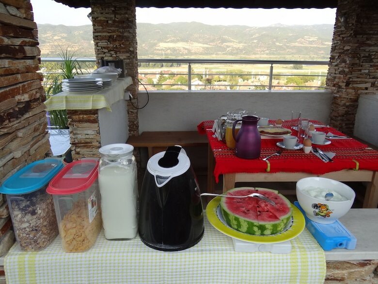 Bed & Breakfast Guestrooms Struma Dolinata