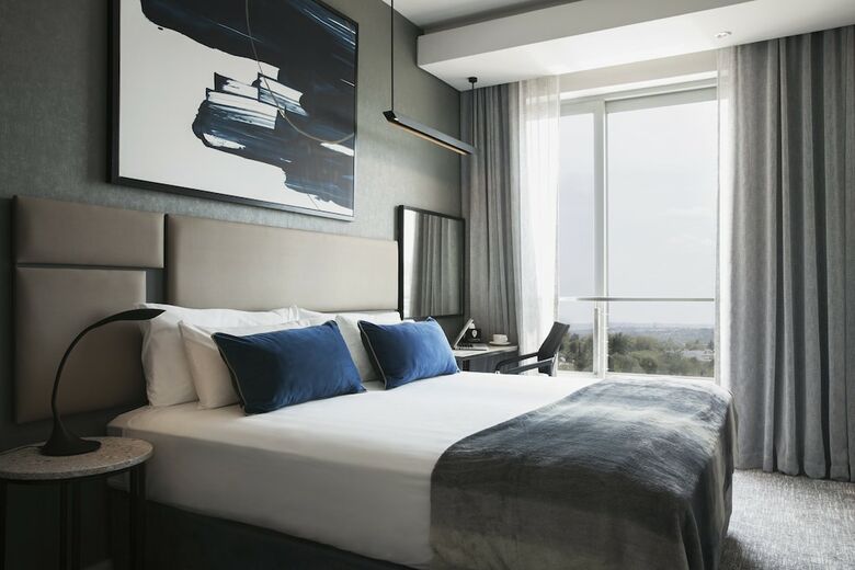 Hotel The Capital On The Park