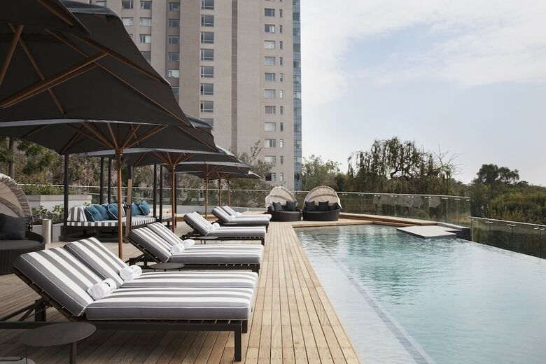 Hotel The Capital On The Park