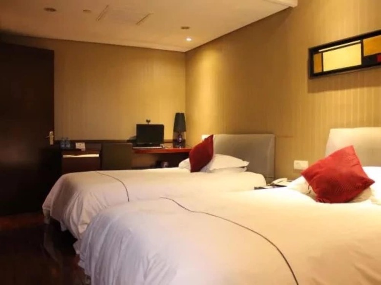 Yiwu Bai Heng Hotel