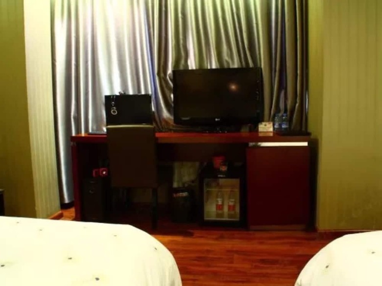 Yiwu Bai Heng Hotel
