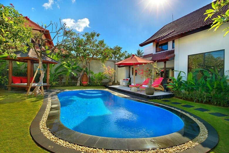 Alysha Villa Seminyak Beachside