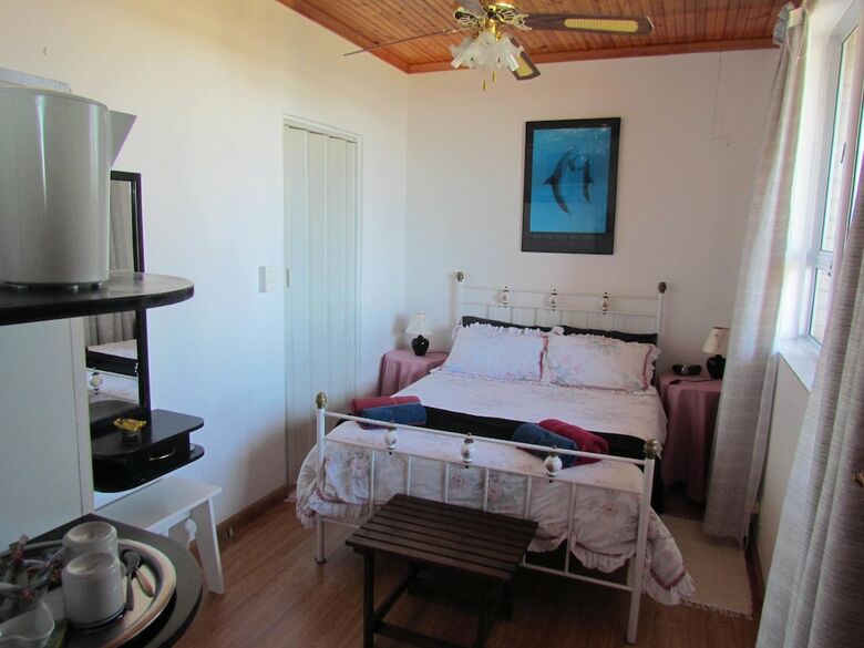 Hotel Blue Horizon Bay Guest House