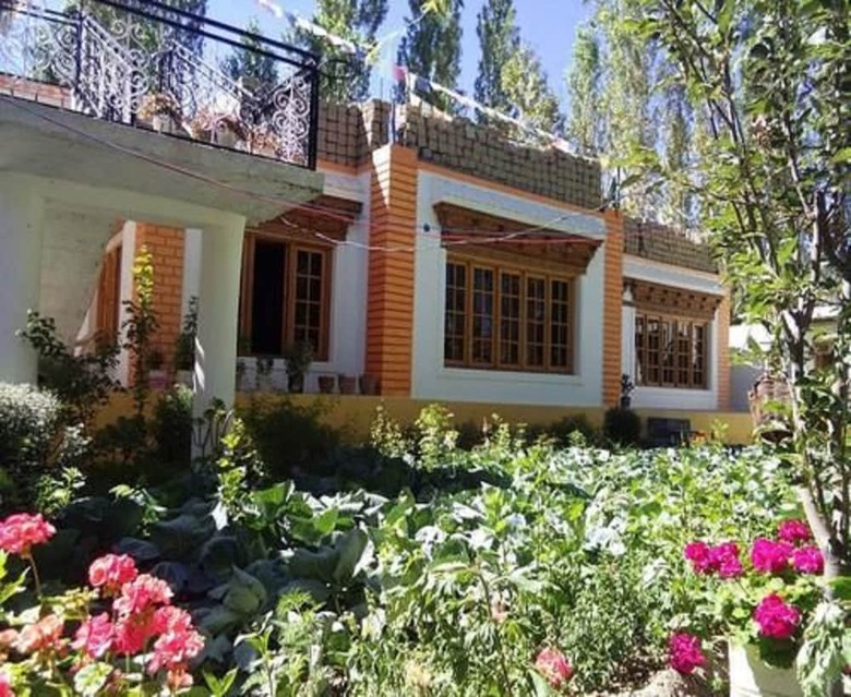 Hotel Galaxy Guest House