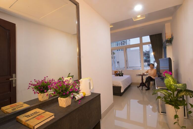 Hotel Full House Homestay