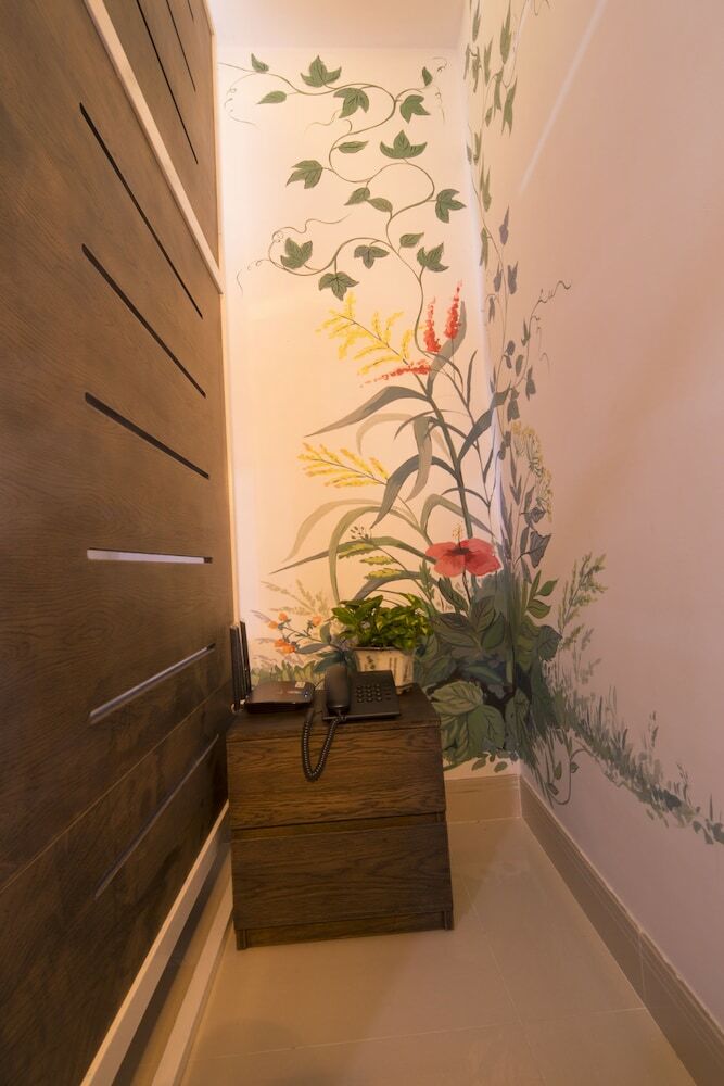 Hotel Full House Homestay