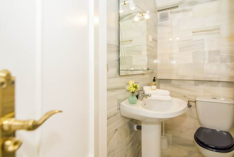 Apartamentos Eld1 Stunning 2 Bedroom Penthouse Roomservice