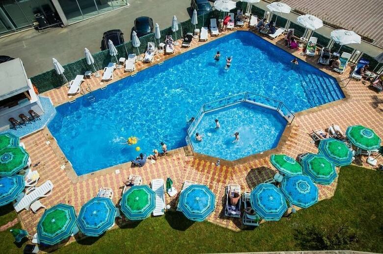 Hotel Bohemi - All Inclusive