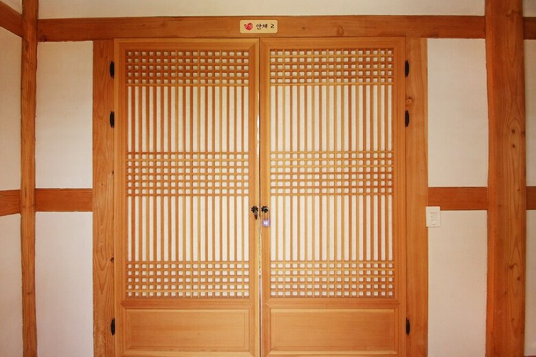 Hotel Jeonjuhanokvillage Sarangnamoo