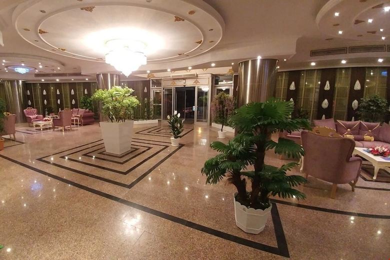 Hotel Lacin Park