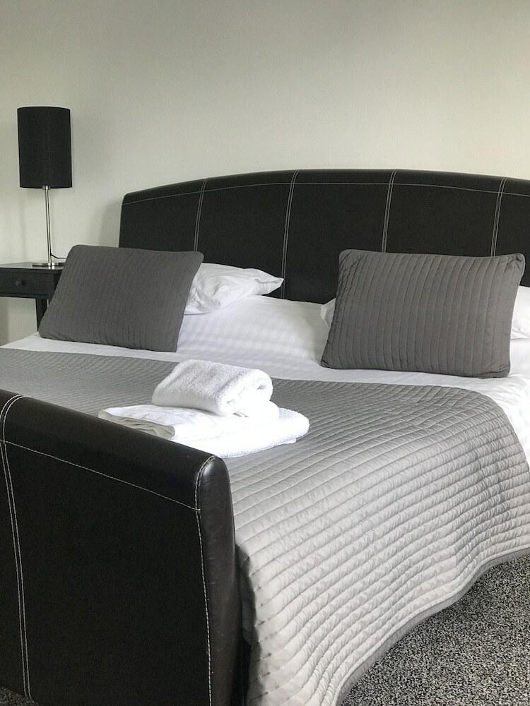 The Graeme Hotel