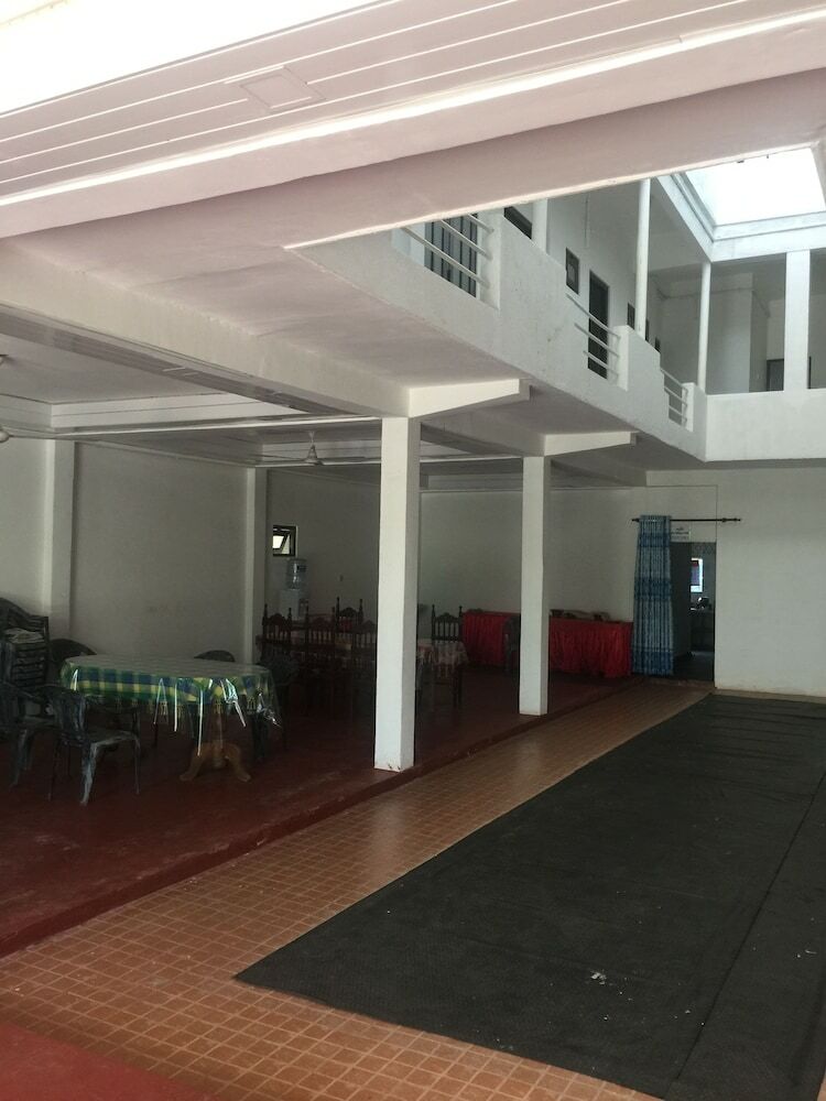 Hotel Jagadakshi Holiday Resort