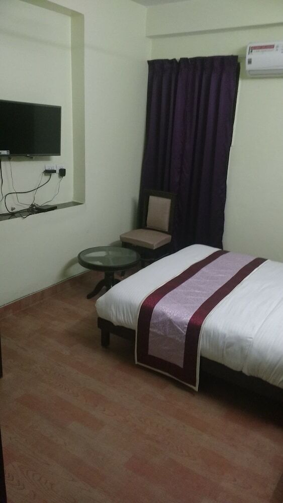 Hotel Sumedha Premium