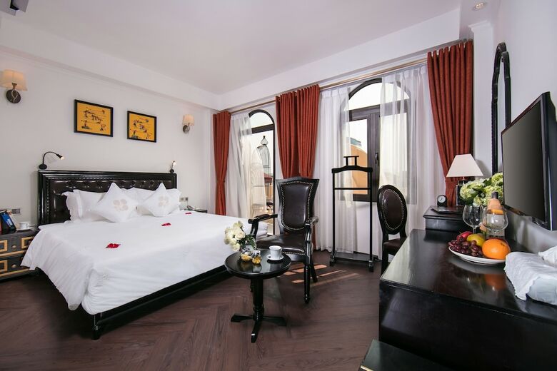 The Noble Swan Hotel & Spa