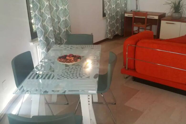 Apartamento Private Rooms In Parma