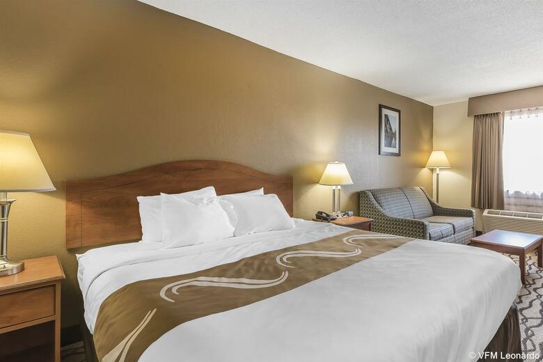 Hotel Quality Inn Charleston I-57