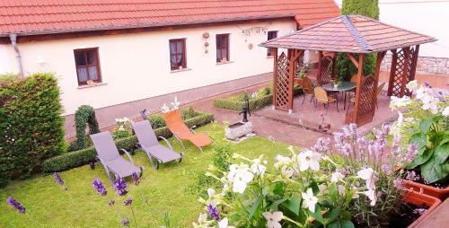Hostal Wellnesspension Vier Napoleonslinden