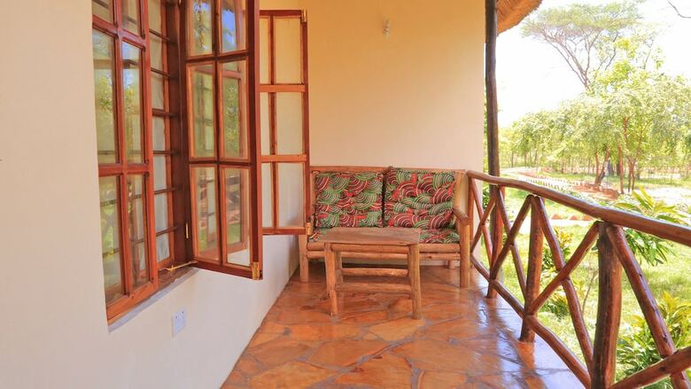 Posada Mikumi Adventure Lodge