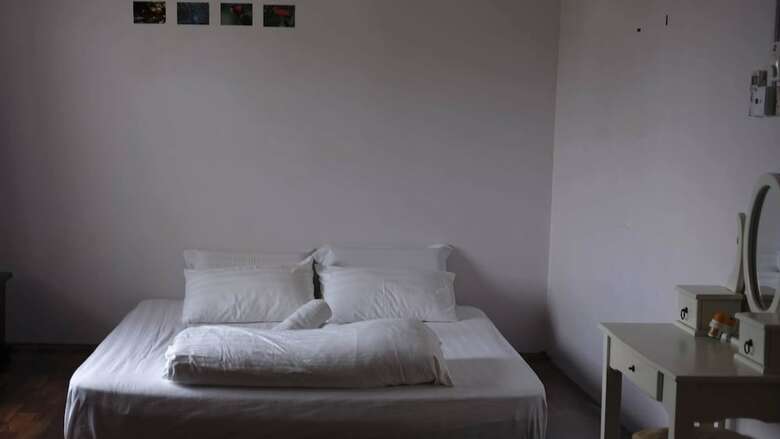 Hostal Three Little Birds Home - Hostel