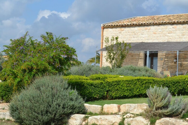 Hotel Antica Masseria Timparuci