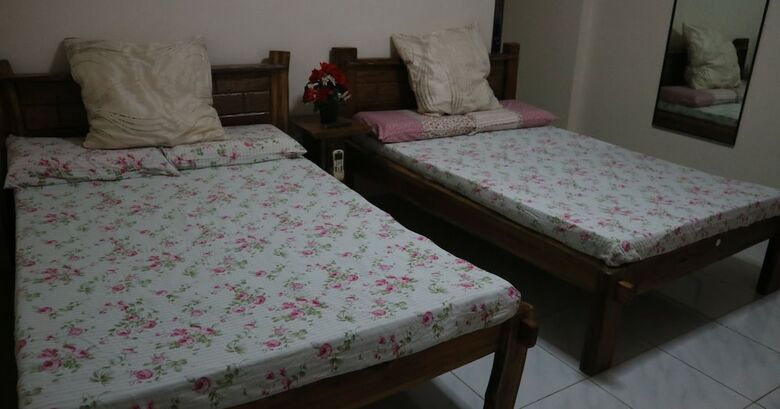 Hotel Hundred Isles' Room Rentals And Transient House