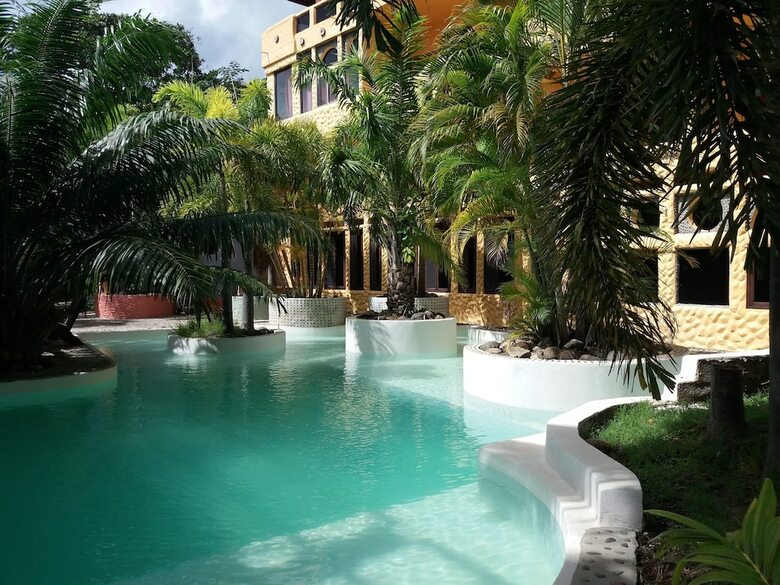 Reef View Pavilion Villas And Condos