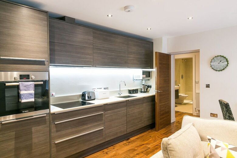 Riverside Apartments Of Stamford