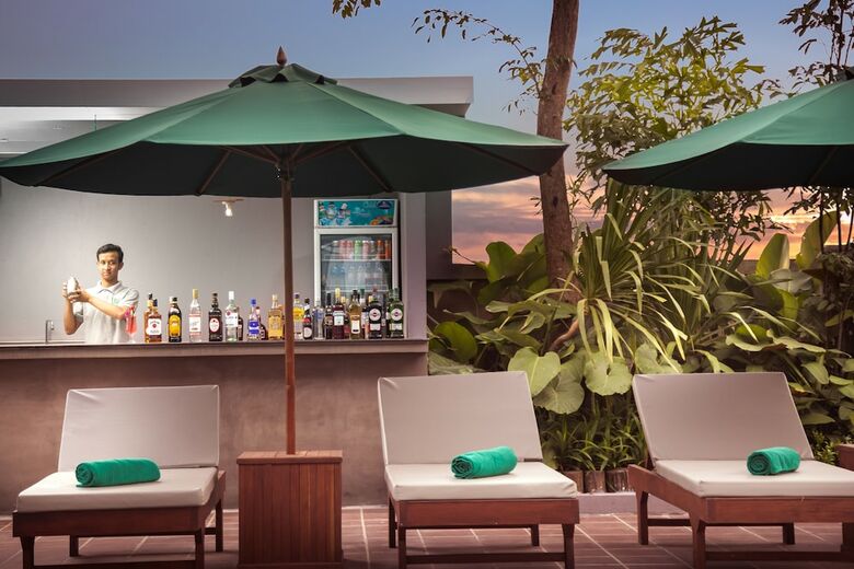 Green Amazon Residence Hotel