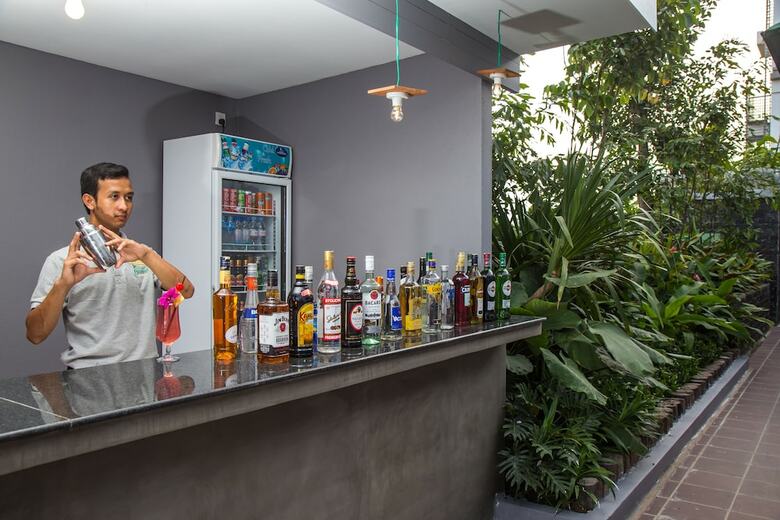 Green Amazon Residence Hotel